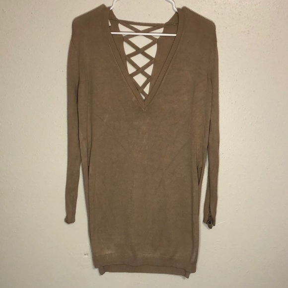 Runaway taupe sweater with cross cross back and sleeves size M side slits - Picture 2 of 7